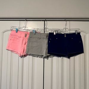 Refuge shorts (size 2)